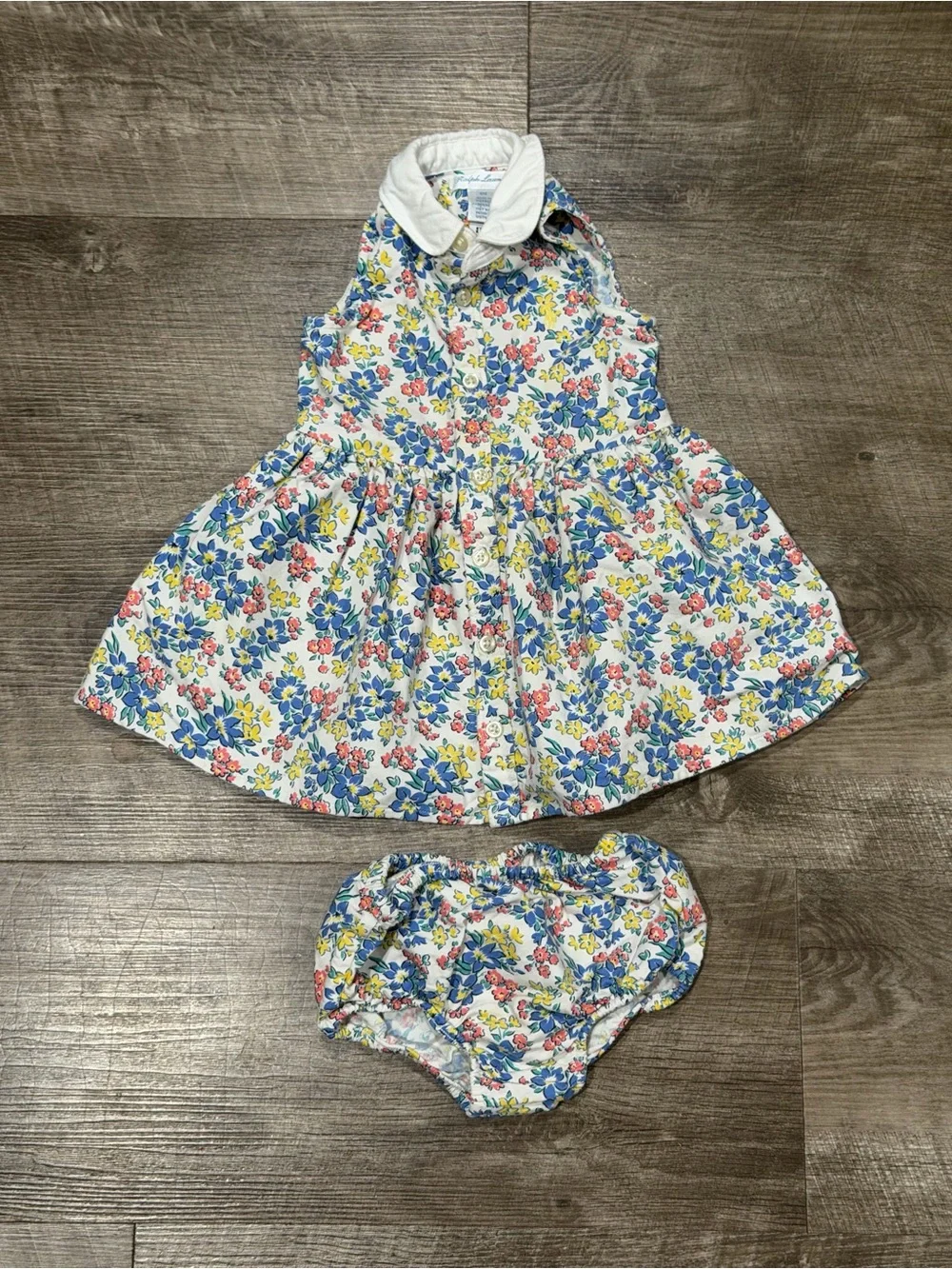 Ralph Lauren Baby Girl Collared Floral Dress Two Piece Set Size 6 Months.